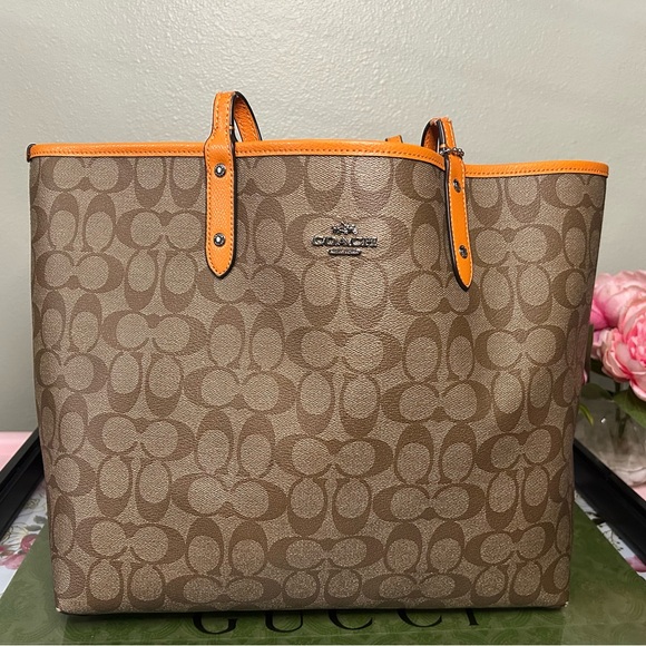 Coach Signature Reversible Tote Brown with Orange Trim and Pouch - Picture 3 of 16